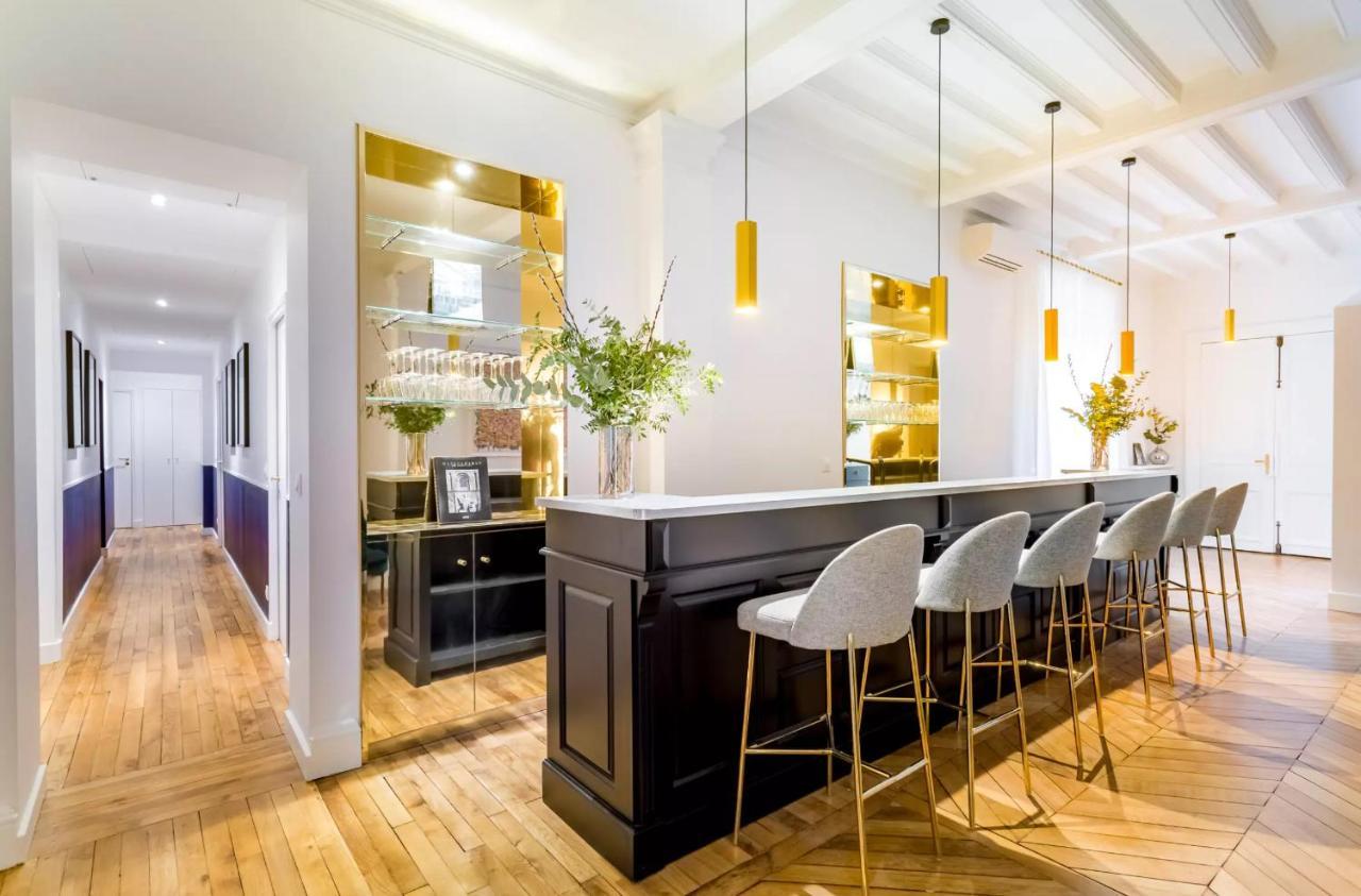 Appartement Luxury With Eiffel Tower View And Sauna Parijs